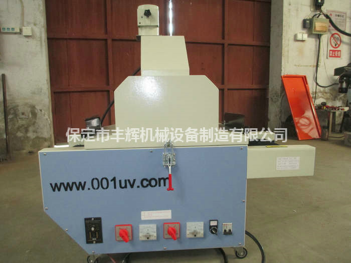 小體積大作用的桌面uv機(jī)
